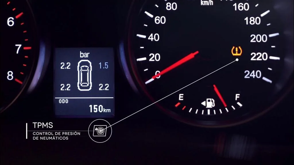 Suzuki Baleno Cross Airbags